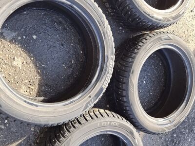Laufen I Fit Ice 215/50/R17 naastud 8.6 mm