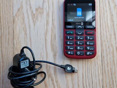 Doro 1380 Red (uhiuus) + laadija