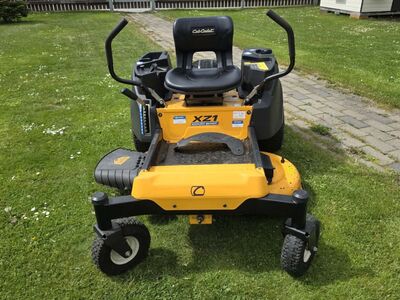 Cub Cadet XZ1 107 Enduro Series Zero-Turn