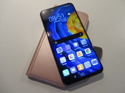 Huawei Honor 20  128/6GB, 2021, must  +  kaaned
