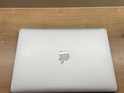 MacBook Air 13.3" Mid 2017