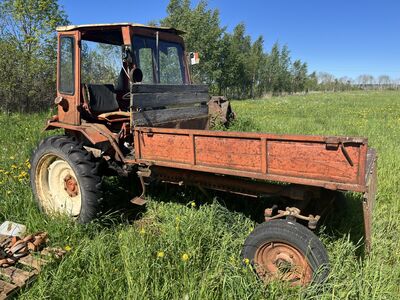 Traktor T16