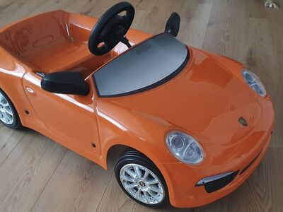 Pedaalidega Porsche
