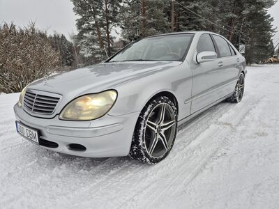Mercedes Benz S600