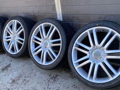 20” Audi S8 D3 Speedline originaalveljed rehvidega