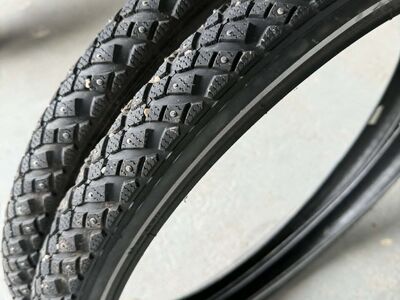 JALGRATTA NAASTREHV SCHWALBE MARATHON WINTER 26X2,
