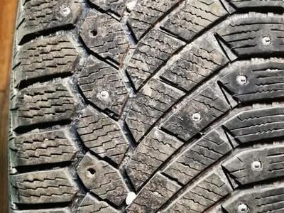 Müüa rehvid 235/60R17