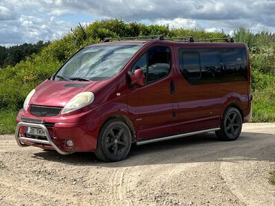 Opel Vivaro Tour