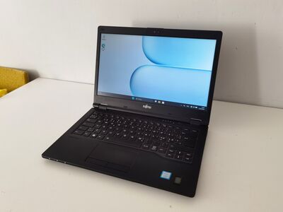 Fujitsu E548 бизнес-класса i5/IPS/ID/WIN 11, в хорошем состоянии