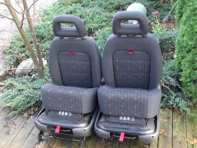 Ford Galaxy / VW Sharan integreeritud lasteiste
