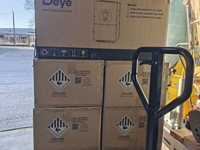 Uued Deye GB-LBS PRO kõrgepinge akud 24.5kWh