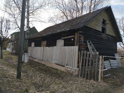 Renoveerimist vajav maja Valga linnas.