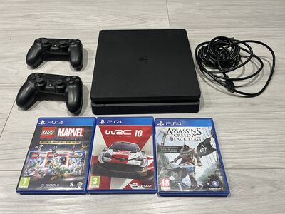PlayStation 4 Slim