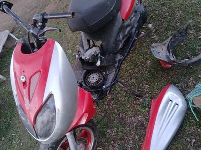 Müüa roller 80cc