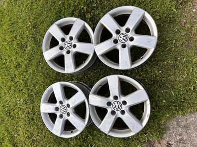 2 jooksu 5x112 velgi.