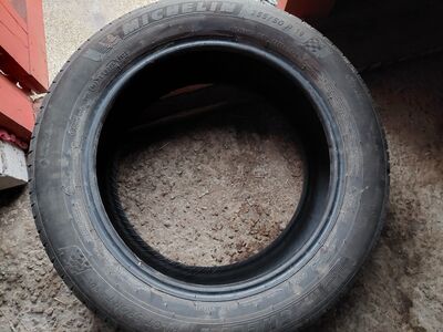 Suverehvid Michelin 255/50 R19