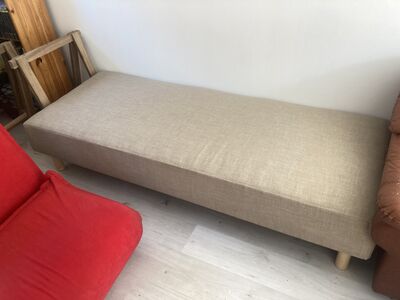 Kušett 80x200