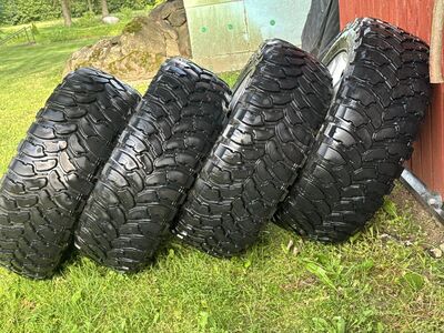 Mudarehvid velgedel 235/65R17