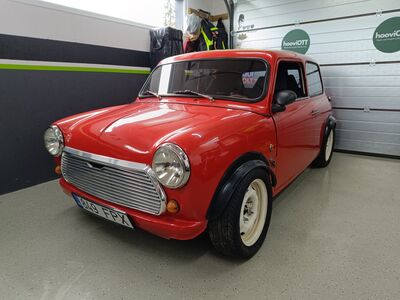 Mini 1.4 Opeli mootori ja madala katusega