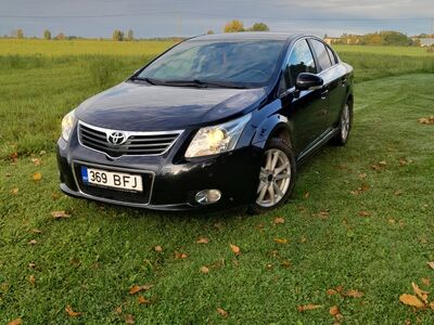 TOYOTA AVENSIS