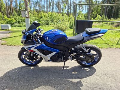 Suzuki GSXR600 K6