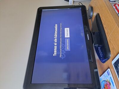 Töökorras 32" Full HD LCD-teler Philips (32PFL5604