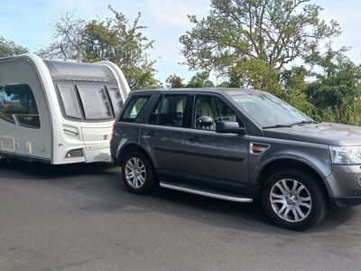 Kaasaegne Briti haagissuvila Coachman VIP 460/2