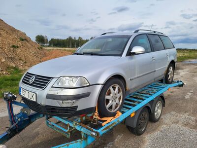 2004 Volkswagen Passat B5.5 - Varuosad