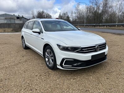 Volkswagen Passat Facelift(2020)