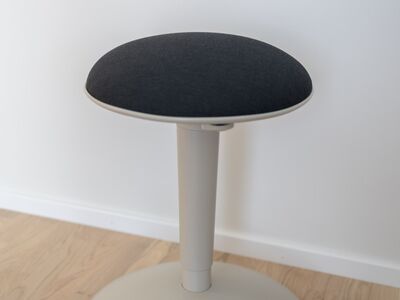 IKEA seisutugi/tool Nilserik (uus)
