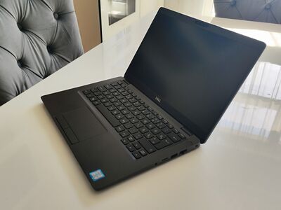 Sülearvuti Dell Latitude 5300 - NAGU UUS!
