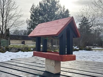 Lindude söögimaja