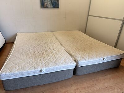 Kaks madratsit 105*200cm ja kattemadrats