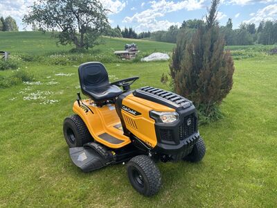 Vähe kasutatud murutraktor Cub Cadet LT1 NS92