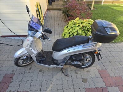 Kymco People S 200i
