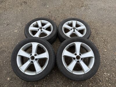 VW 17 tolli originaal valuveljed suverehvidega