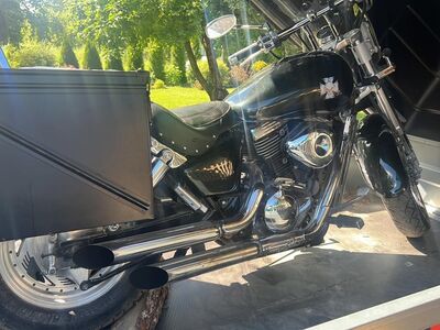 Suzuki marauder vz800