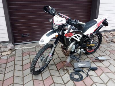 Mopeed Motohispania MH10