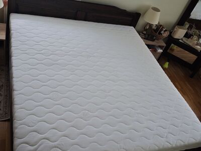 Voodi 180x200 pesukastide ja kattemadratsiga