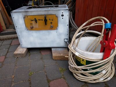 Elekterkeevitus agregaat täisperioodalaldiga-Retro