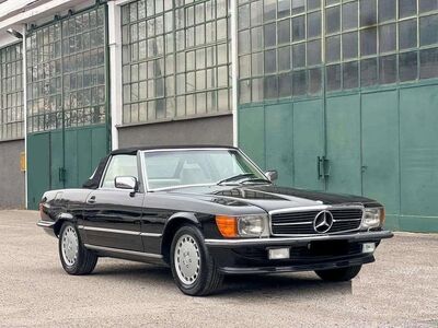 1986 Mercedes-Benz SL 300 R107 Cabriolet