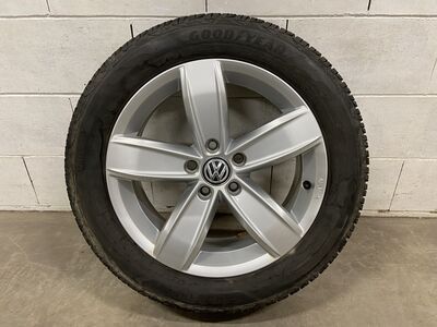 17" Volkswageni veljed 5x112 koos rehvidega