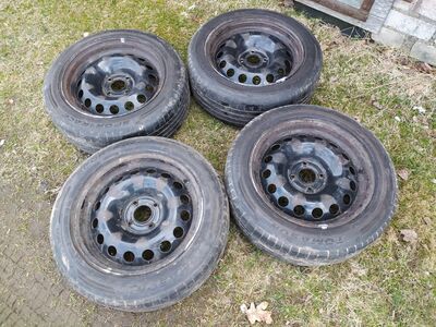 Citroen C4 R16 205/55 plekkveljed suverehvidega