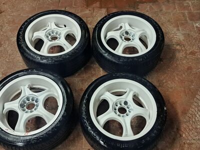 Valuveljed + rehvid 235/45R17 5x100