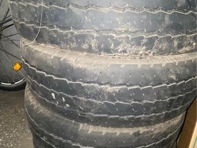Suverehvid 195/70/15C Continental Vanco 8