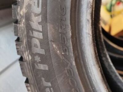 Naastrehvid 205/55R16