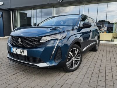 Peugeot 5008 1.5 96kW .