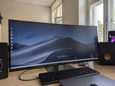 LG UltraWide 34" IPS 100Hz USB-C 96W 4K monitor