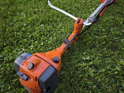 Husqvarna 555fxt võsalõikur