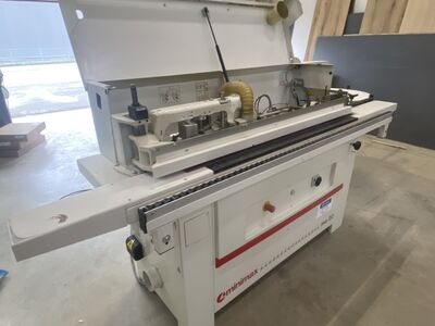 Kandimasin / servapealistusmasin SCM Minimax ME 22